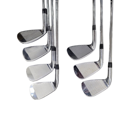 Wilson D9 Stiff Irons (4-PW) Pre-owned