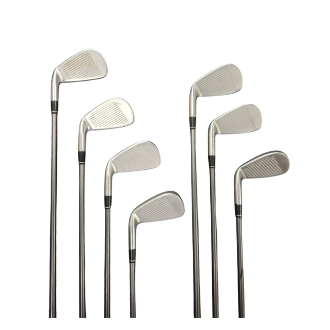 TaylorMade R9 Irons Regular Flex (4-PW) - Second Hand